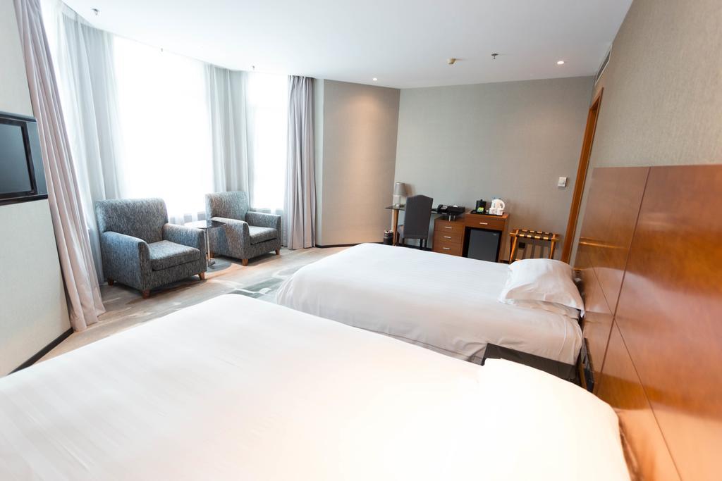 Radiance Hotel Шанхай Экстерьер фото