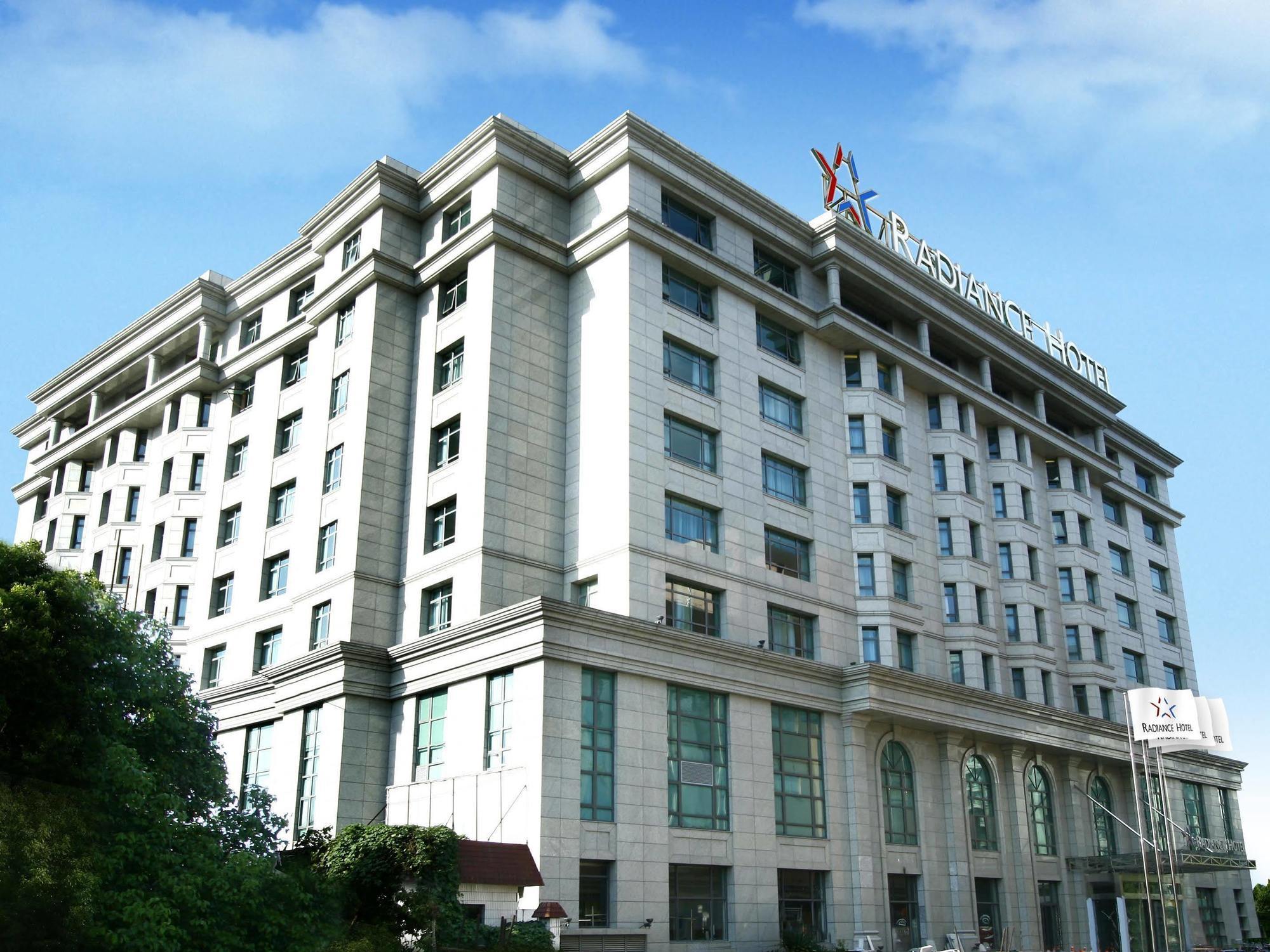 Radiance Hotel Шанхай Экстерьер фото